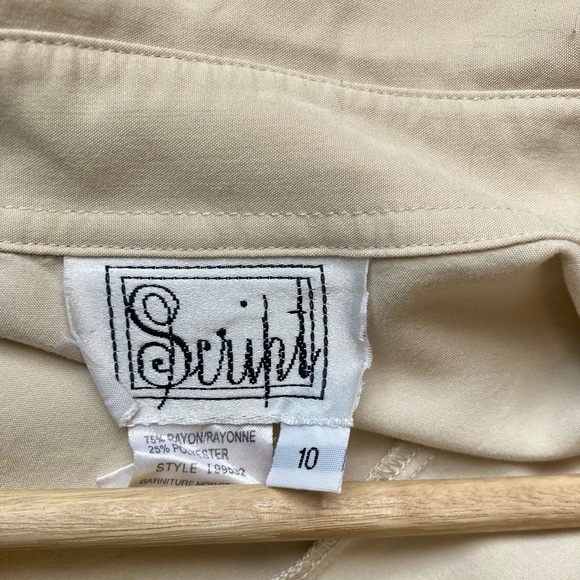 VTG Safari Button Up - Picture 5 of 6